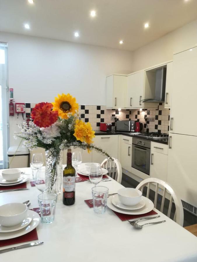 Spacious, Ground Floor, 2 Bedroom Apartment, Uplands, Swansea Luaran gambar